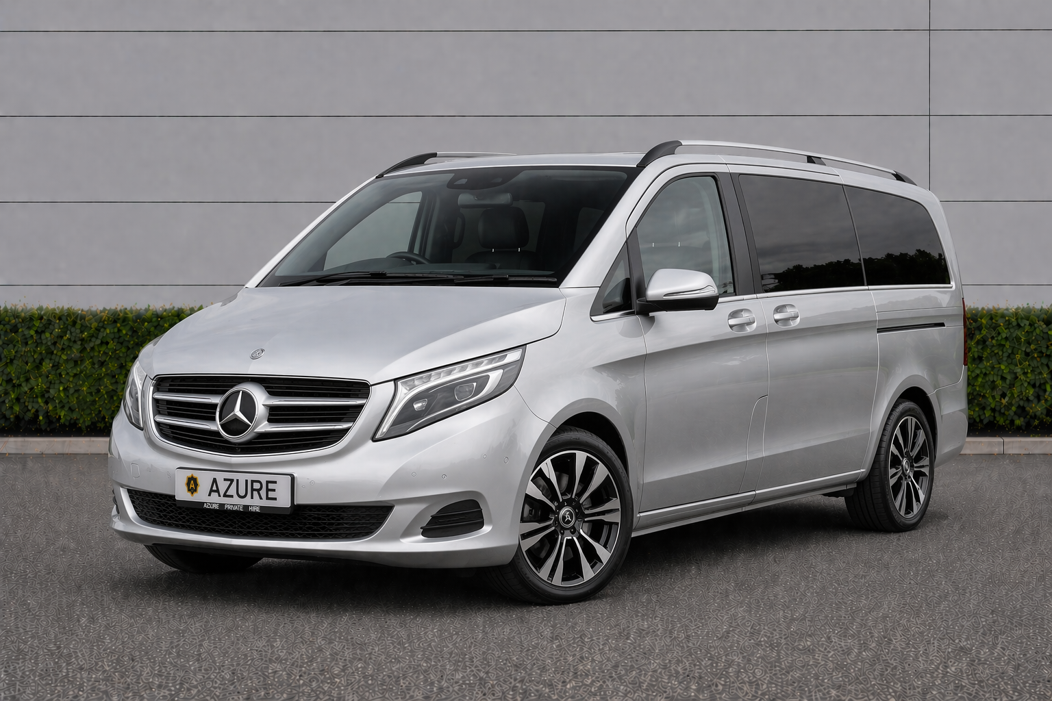 Mercedes V Class – Silver